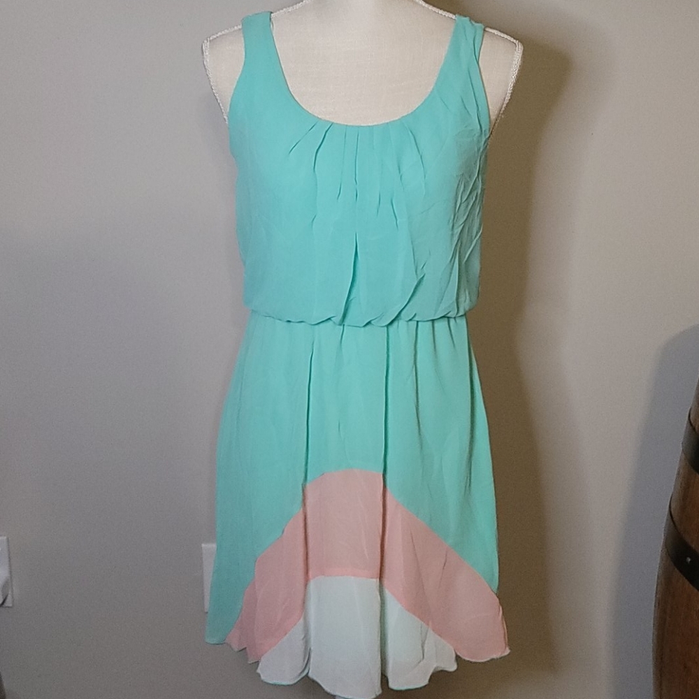 Sweet Storm Mint, Peach and White Dress Size Small - Picture 1 of 5